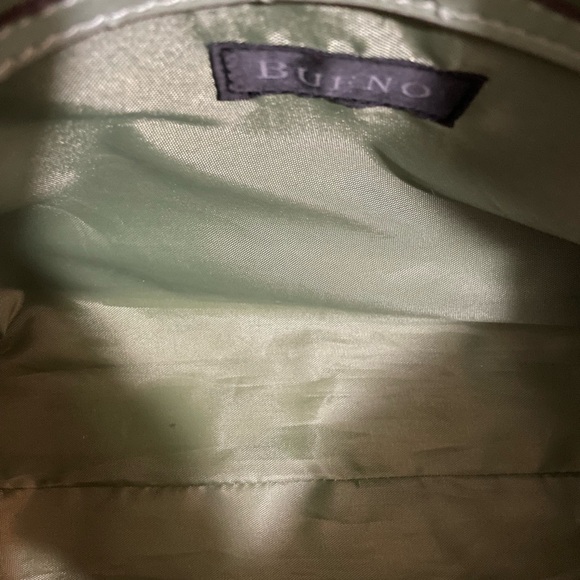 Bueno Green Satchel with Structured Design and Textured Finish - Picture 11 of 11